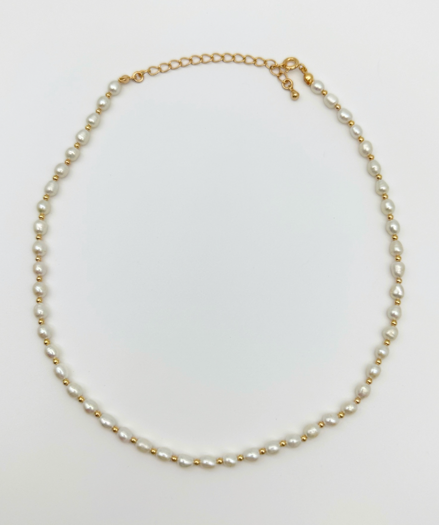 Line & Pearl Necklace